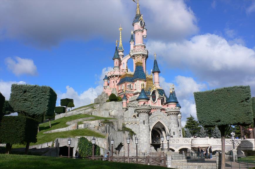 How to do a weekend break in Disneyland Paris